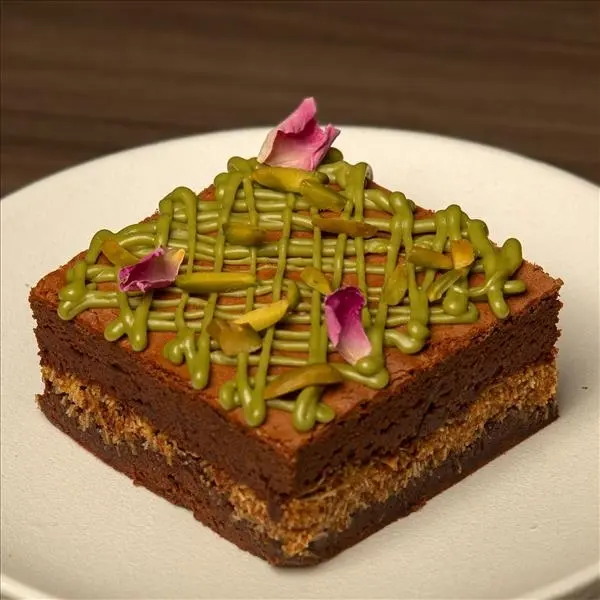Konafa Pistachio Brownie