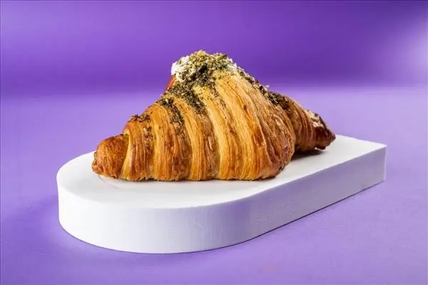 Labnah Zattar Croissant