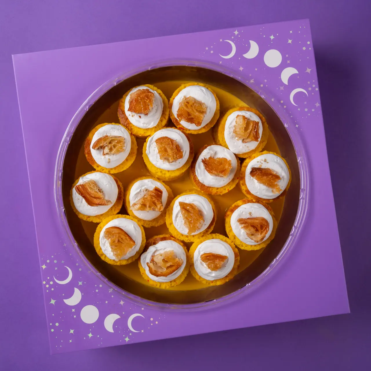 Croissant Um Ali Cake Tray